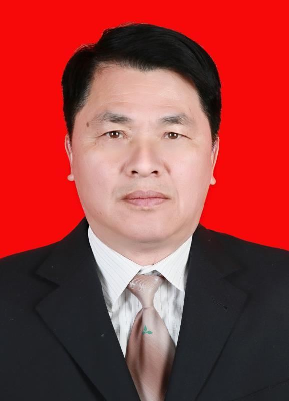 蓝斌－赣州江钨钨合金有限公司党支部书记、总经理